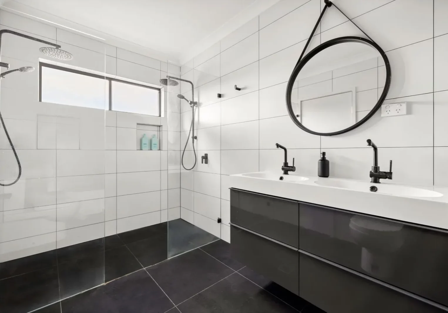 2020609244_5_1_260216_055511-w2048-h1366 (1)