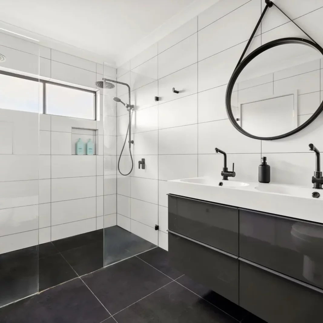 2020609244_5_1_260216_055511-w2048-h1366 (1)